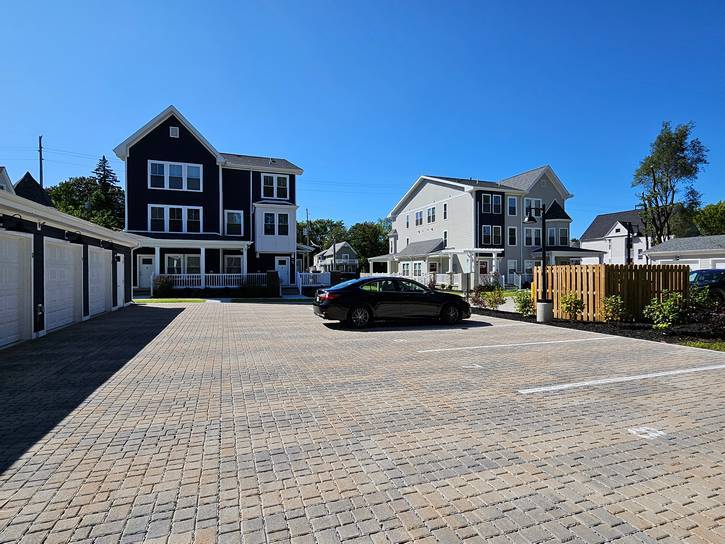 The back area of 89th Rising.